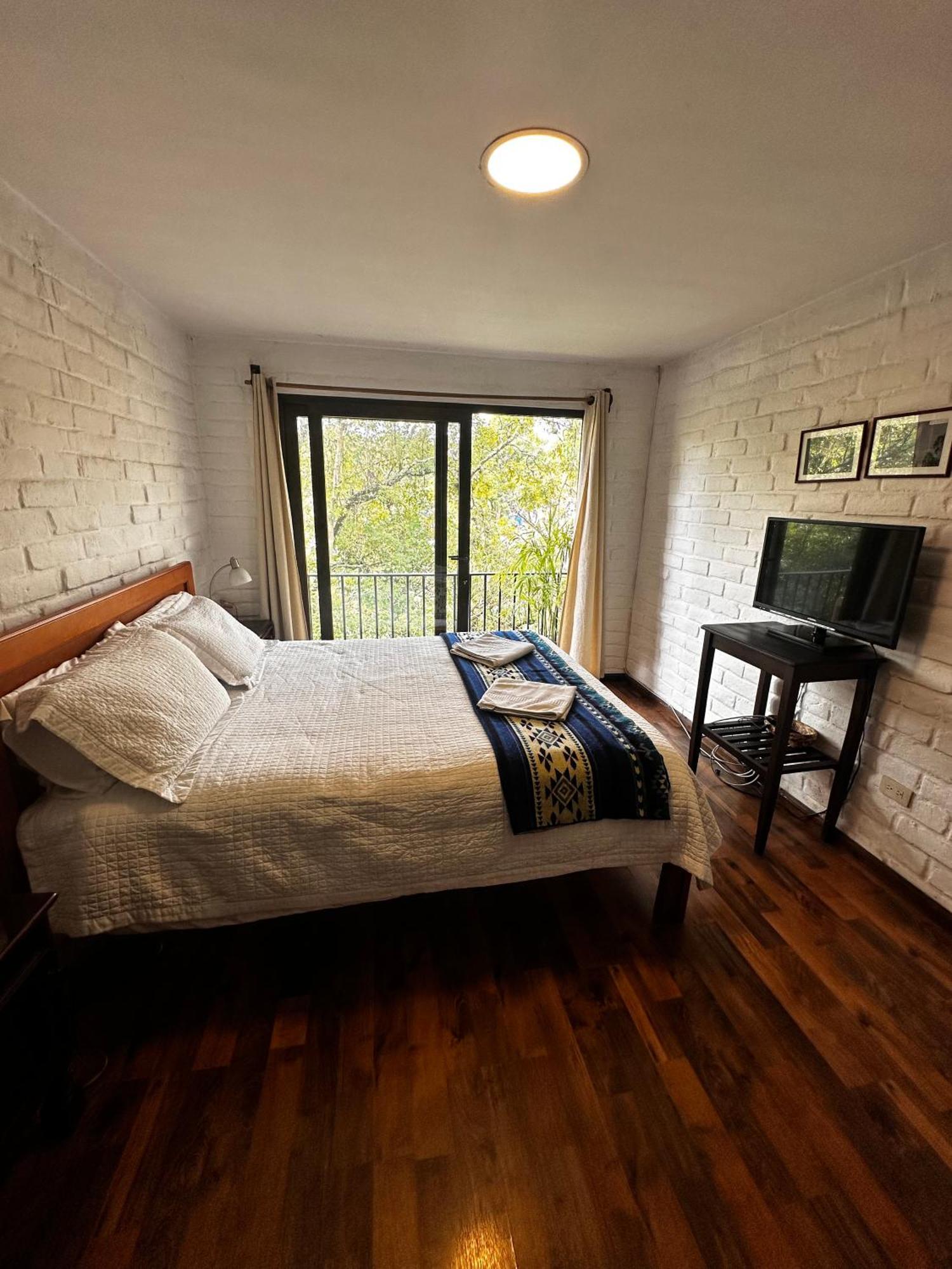 Apartamentos Otorongo Cuenca Ecuador Екстериор снимка