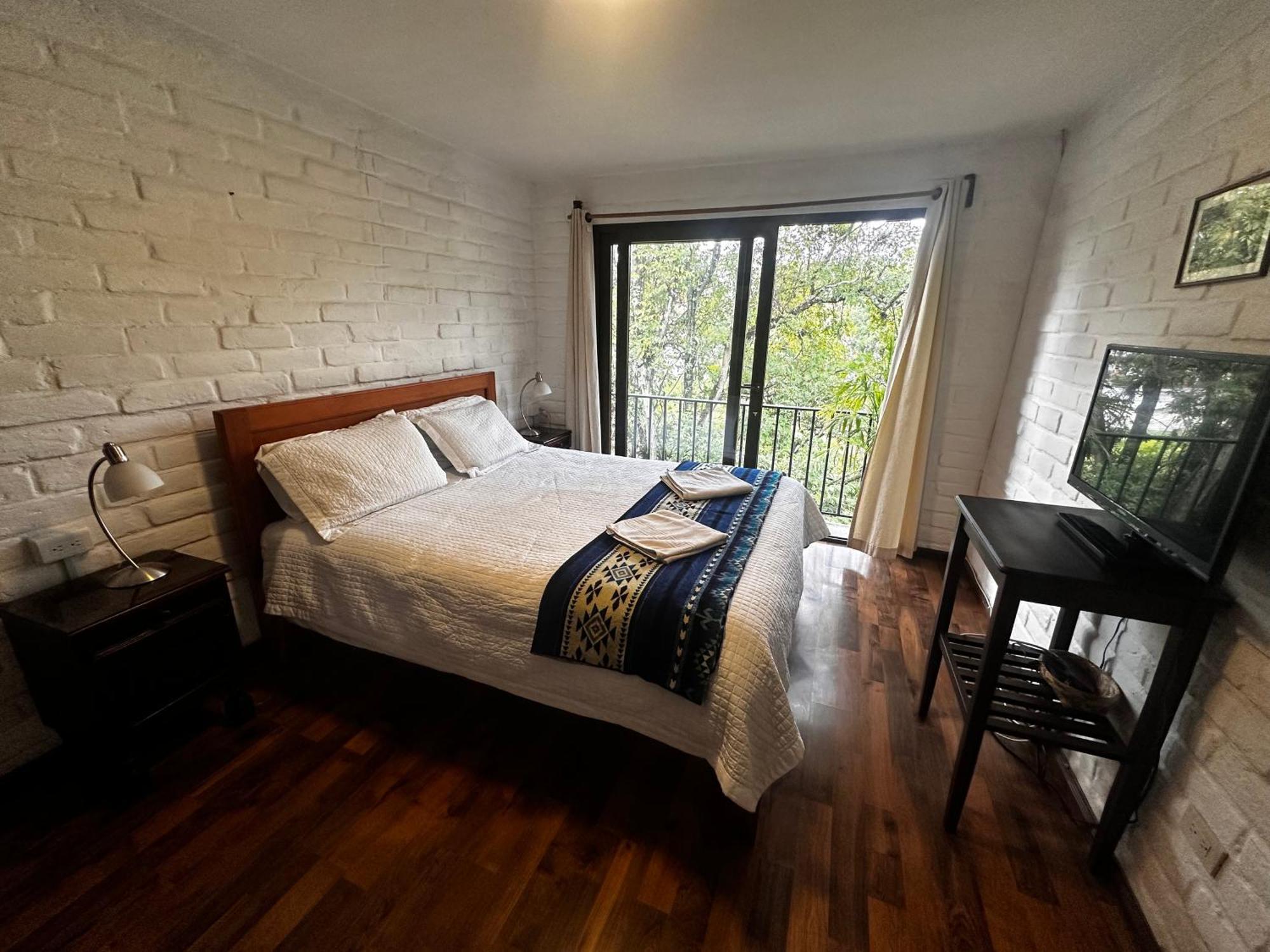 Apartamentos Otorongo Cuenca Ecuador Екстериор снимка