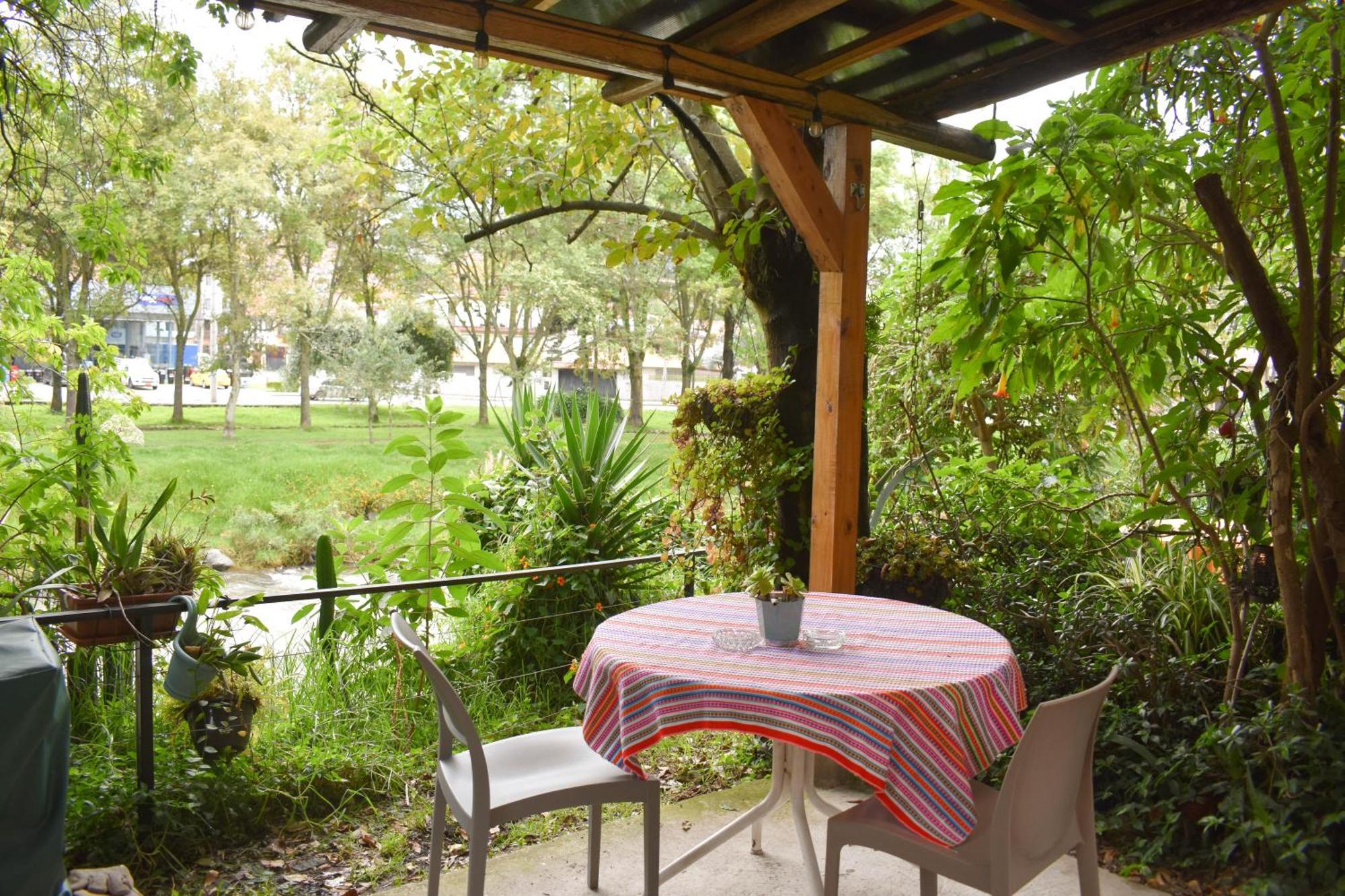 Apartamentos Otorongo Cuenca Ecuador Екстериор снимка