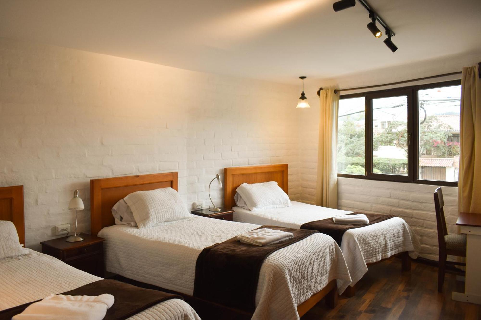 Apartamentos Otorongo Cuenca Ecuador Екстериор снимка