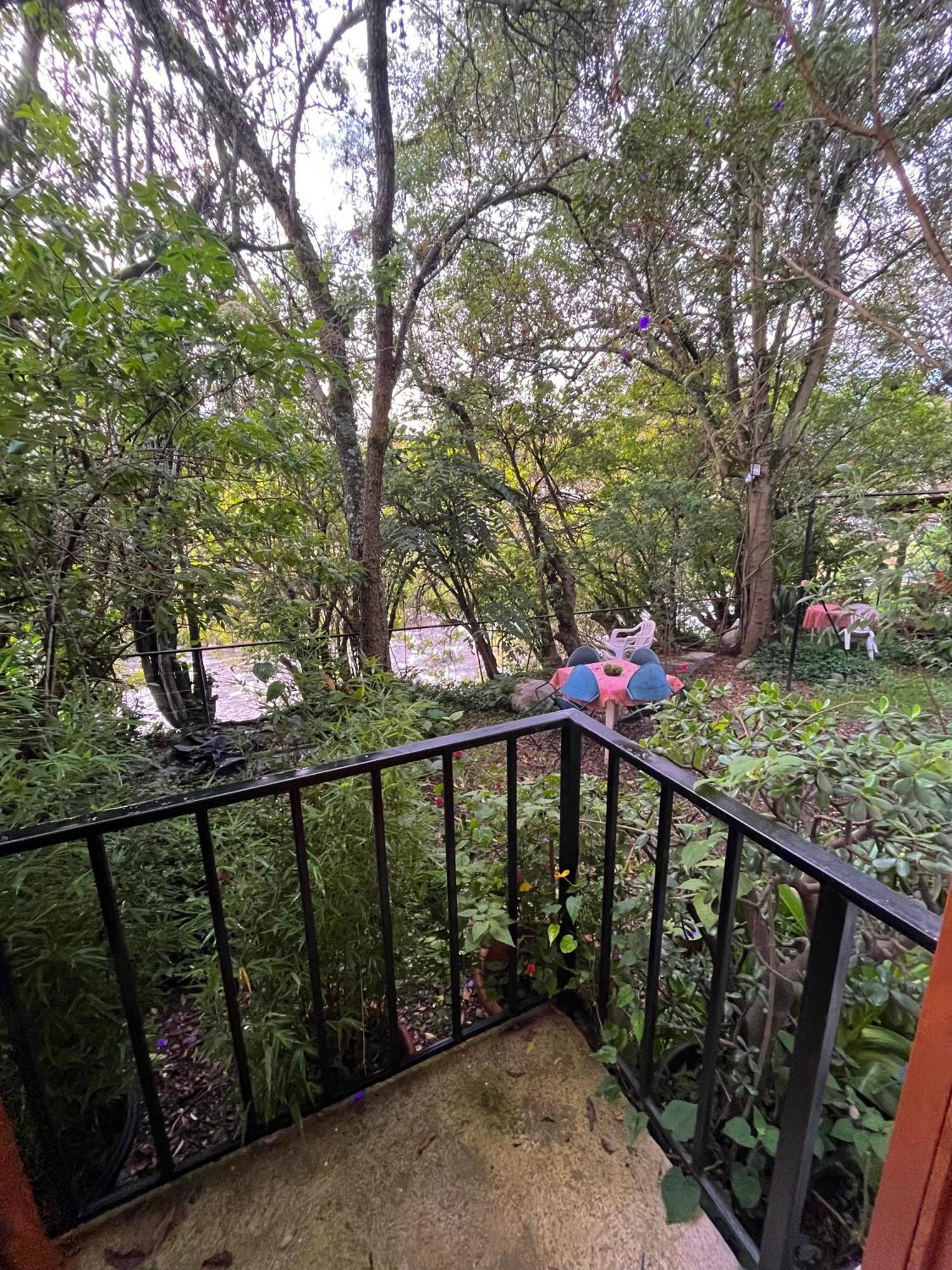 Apartamentos Otorongo Cuenca Ecuador Екстериор снимка